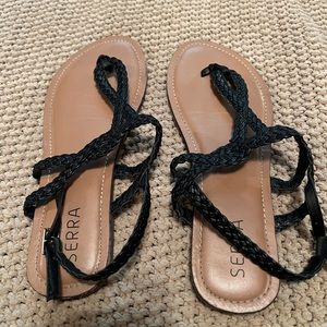 Serra Sandals. Size 9